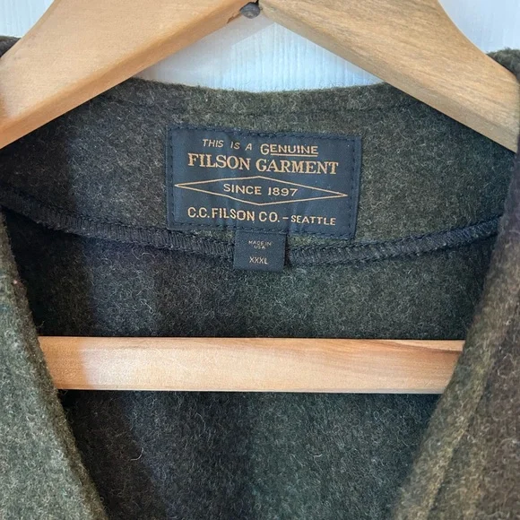 Like-New 3XLarge Filson Mackinaw Wool Vest forest green plaid - Picture 5 of 12